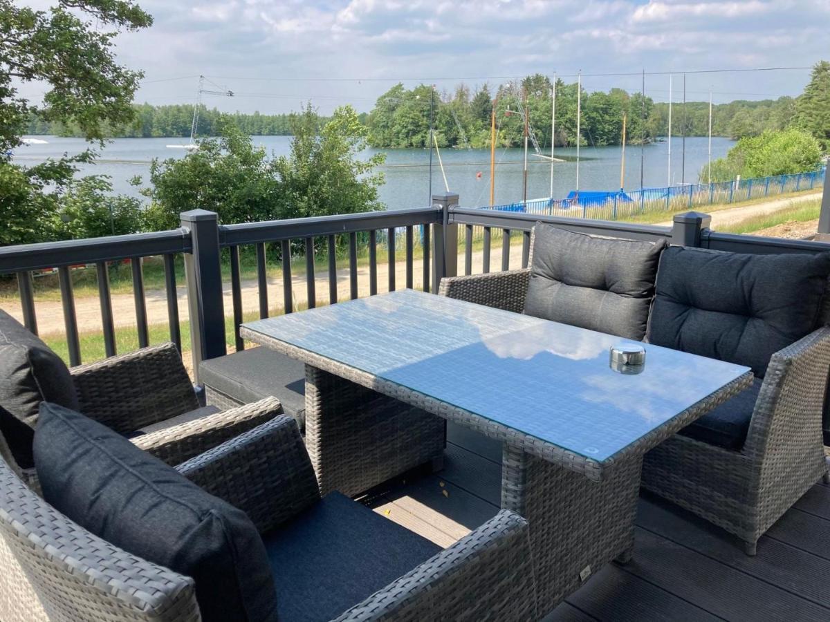 Amici Camping Urlaub Am Effelder Waldsee Wassenberg Exterior foto
